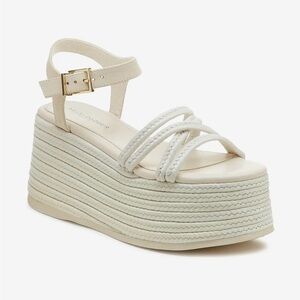 NWOT Kelsi Dagger Brooklyn Mend Platform Wedge